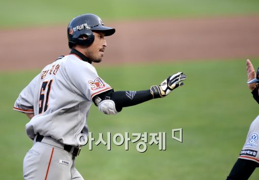 [포토]김경언, '추가 투런포 신고합니다'