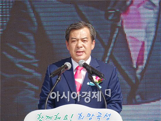 곡성세계장미축제 ~"장미꽃 반, 사람 반" 인산인해