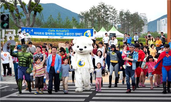 르노삼성, 어린이 교통안전 가두 캠페인 펼쳐