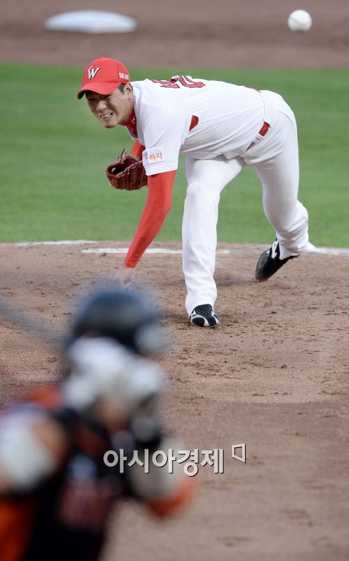 [포토]김광현, '팀 연패는 내가 끊겠어!'