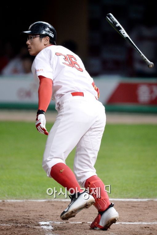 [포토]박정권, '추가 2타점 2루타!'