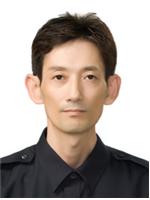 야수유키 아라카네 교수