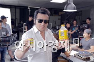 팔도, 김보성과 '의리' 지켜…'비락식혜' 모델 재계약