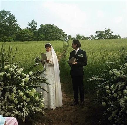 이나영 원빈 결혼식. 사진=소셜네트워크서비스(SNS)