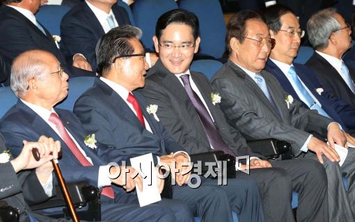 [포토]이재용 삼성재단 이사장의 첫 행보 