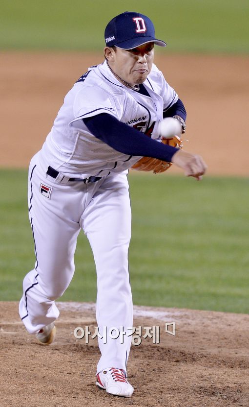 [포토]역투하는 두산 오현택
