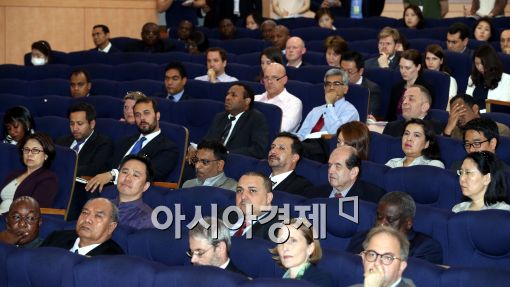 [포토]주한 외교관들, '메르스 사태 심각'