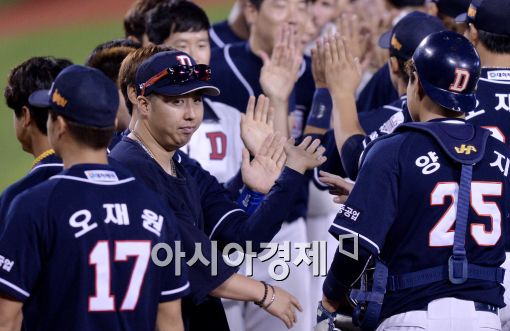 [포토]유희관, '시즌 8승으로 다승 공동 선두!'