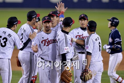 [포토]LG, 두산 이기고 3연패 탈출