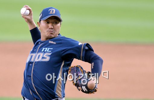 [포토]손민한, '시즌 7승을 향해'