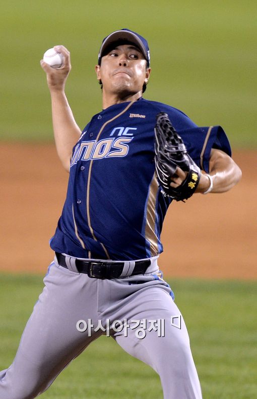 [포토]역투하는 NC 김진성