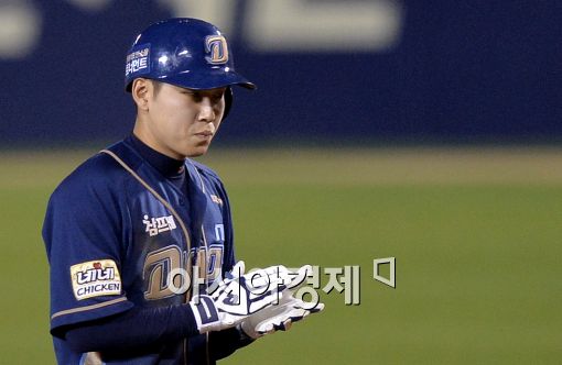 [포토]최재원, '달아나는 2타점 적시타'