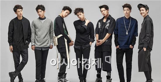 네파의 브랜드 모델로 발탁된 YG엔터테인먼트의 신인 아이돌 그룹 '아이콘' 