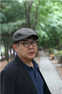 [허진석의 책과 저자] 금성라디오, 삼표연탄, 락희치약, 반달표 스타킹...