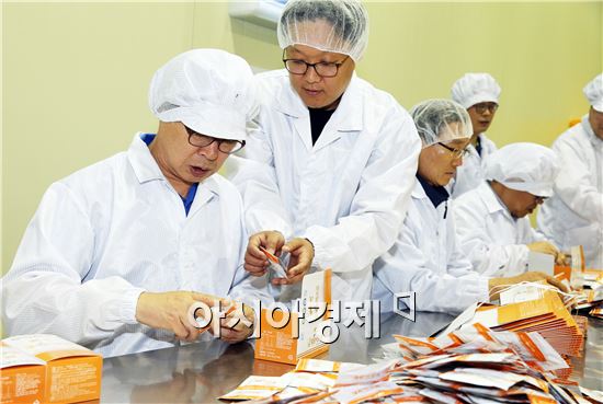 김성 장흥군수,“기업체 근로자가 되어 해답을 찾다”  