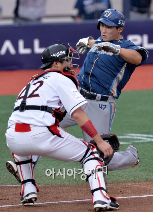 [포토]나성범, '여유있게 홈으로!'