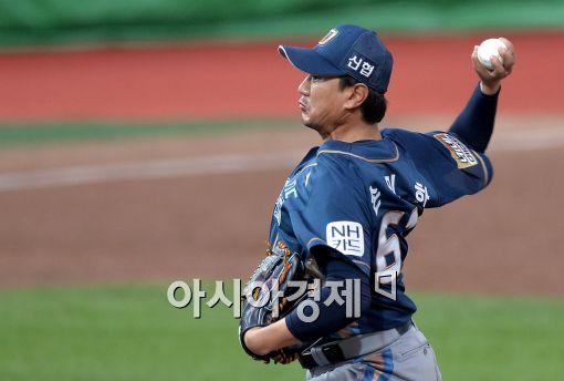 [포토]NC 선발 손민한의 역투