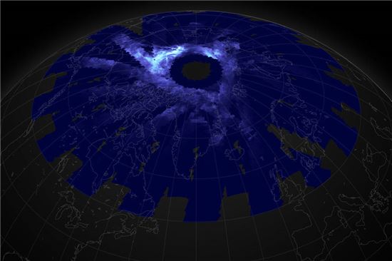 ▲극지방에서는 찬 기온으로 야광구름이 만들어진다.[사진제공=NASA]