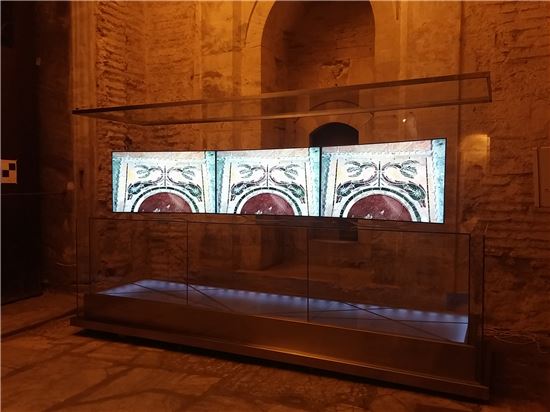 LG 올레드 TV, 세계문화유산 터키 '아야소피아' 박물관에 설치