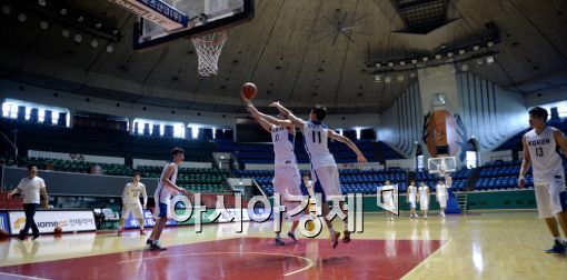 [포토]U대회 농구대표팀, '챌린지 우승을 향해'