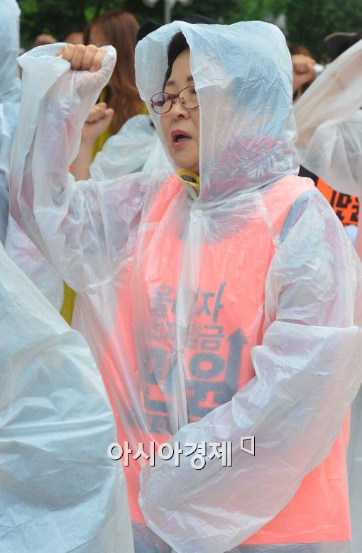 [포토]최저임금 1만원 쟁취 장그래 대행진 사전집회 