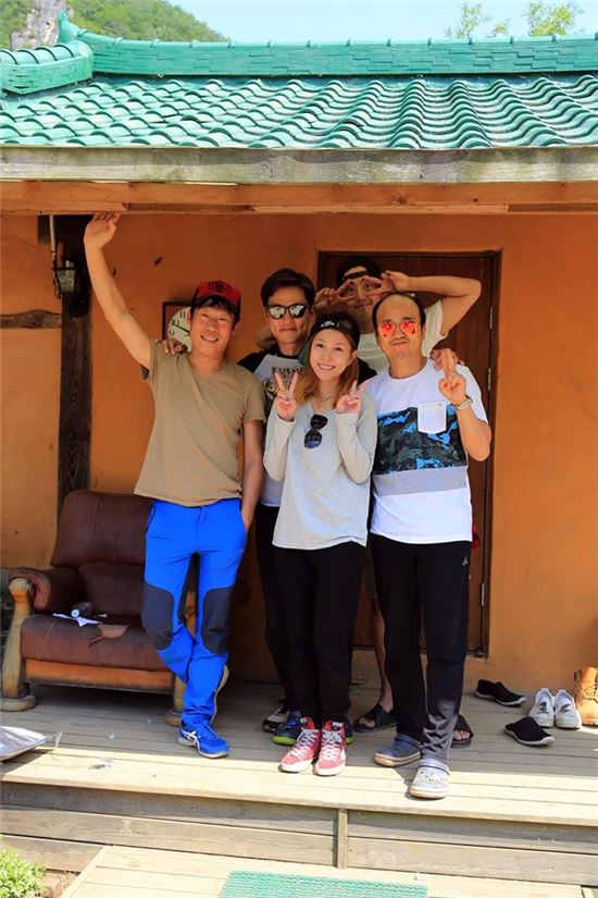 '삼시세끼' 보아 유해진 미공개 스틸 보니 "추억이 될 단체사진"