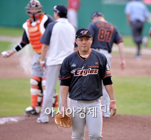 [포토]송창식, '내 역할은 여기까지..'