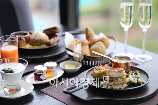 켄싱턴 제주 호텔, 지중해식 브런치 선봬