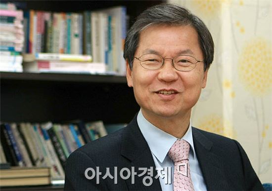 천정배 의원, “한국정치 대통령의 식민지 됐다" 비판