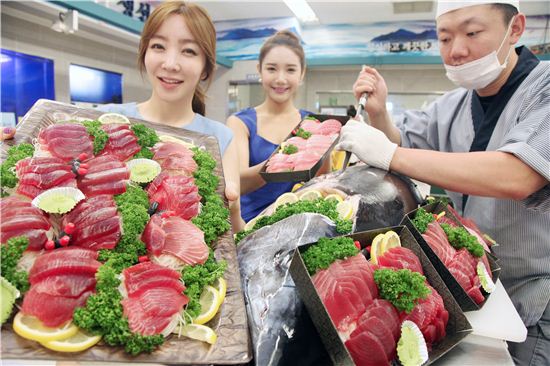 [포토]이마트, "참치의 왕, 참다랑어 맛보세요~" 