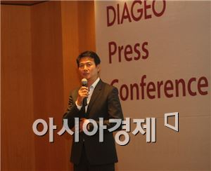 디아지오코리아 "윈저 더블유 아이스로 '제주' 잡을 것"