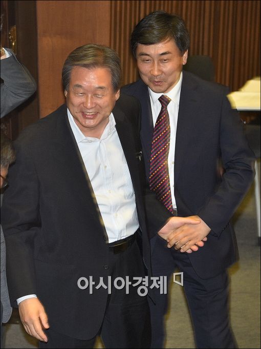 [포토]"대표님, 투표는 하셔야죠"