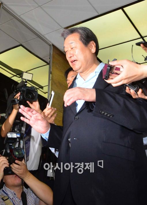 [포토]김무성 '노코멘트' 