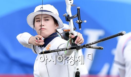 "기 세졌다" U대회 女양궁 혼성·개인 2관왕, 기보배의 '世選' 야망