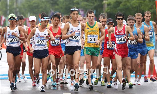 [광주U대회]남자경보 20km 힘찬 레이스