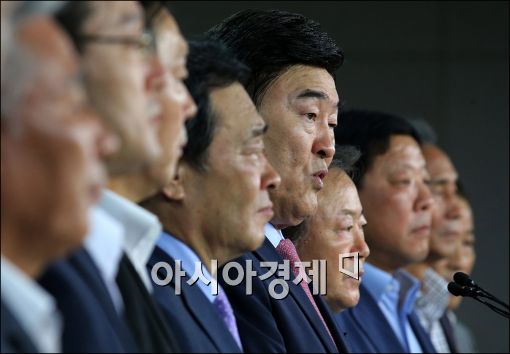 野 탈당파, '탈당 브로커' 맹활약 