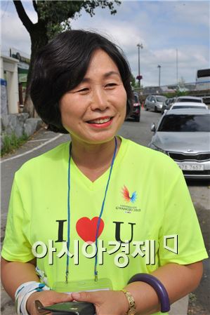 [광주U대회]숨은 주역, 고옥란 문화해설사 