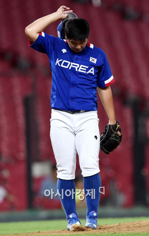 [포토]김명신, '홈런을 허용하다니..'