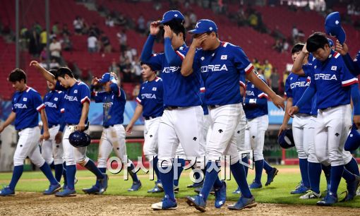 [포토]한국 야구, 대만에 영봉패…결승행 좌절