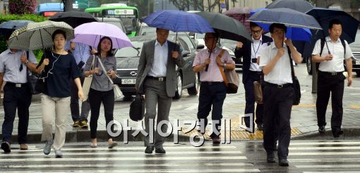 [포토]우산 쓴 시민들