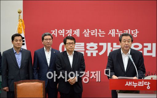 [포토]김무성 대표, 취임 1주년 기자간담회