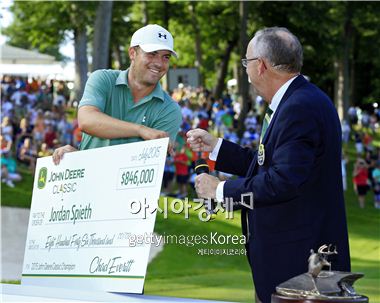 스피스, 연장우승 "4승 안착"