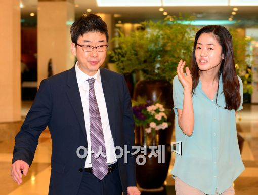 [포토]김성민 국민연금 의결권위원장, '취재진의 질의에 그저 미소만'