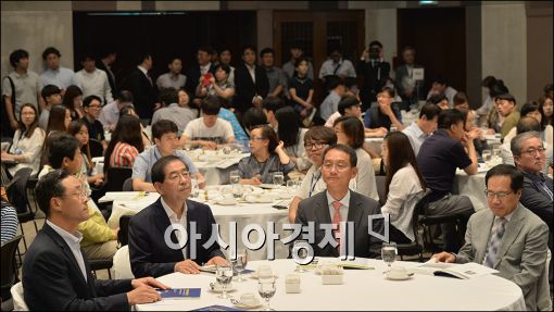 [포토]박원순 시장 '서울대기질개선포럼' 참석