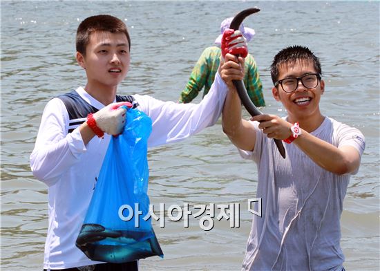 [포토]뱀장어 잡았어요