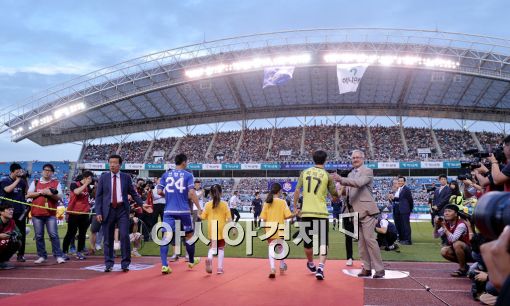 [포토]K리그 올스타전, '슈틸리케·최강희 감독 사령탑 맞대결 관심'