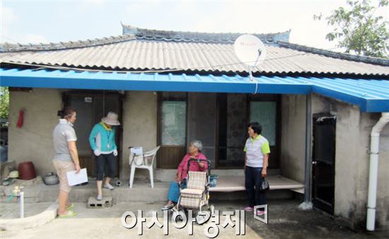 곡성군 취약계층 상담팀, 복지 누수방지 위해 마을 찾아나서 
