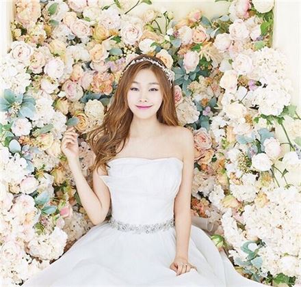 이민우와 열애 고소현, 웨딩드레스 자태 보니 '역시 모델'