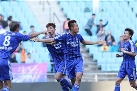 울산 김신욱, K리그 클래식 득점왕 등극…시즌 전 경기 출전