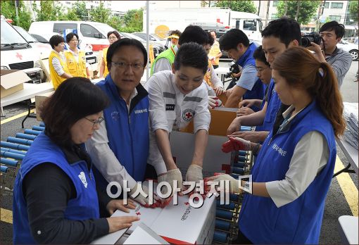 [포토]삼성, 적십자사에 5억원 상당 응급구호품 기증